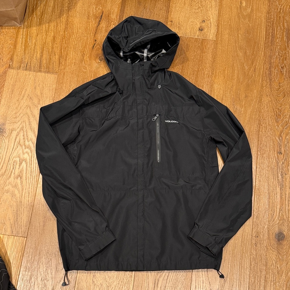 Volcom Men's Black Raincoat